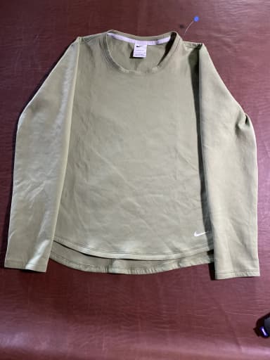 Nike Therma-Fit olive shirt