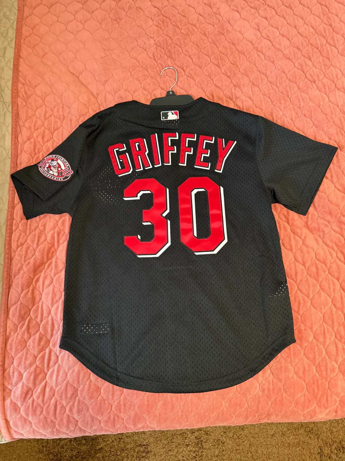 Ken Griffey Jr. jersey