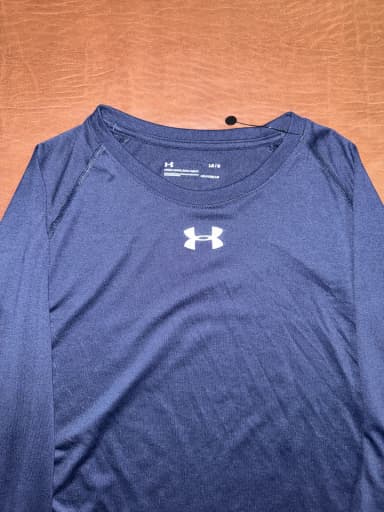 Under Armour long sleeve Heat gear shirt