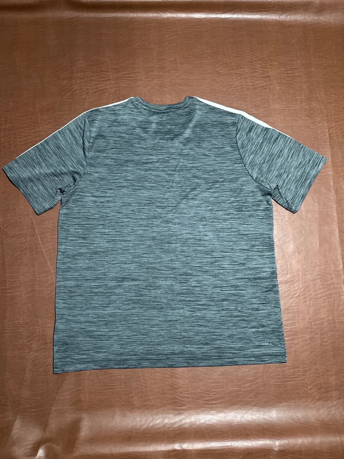 Adidas Aeroready shirt