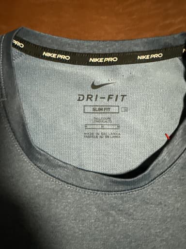 Nike Dri-fit Slim fit shirt